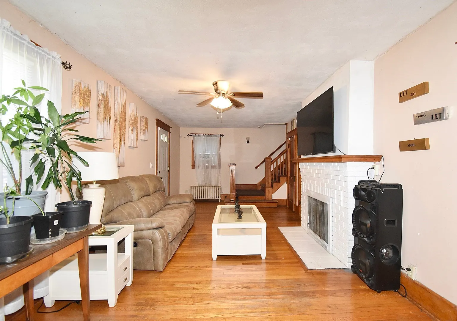 1245 Bay St Photo 15