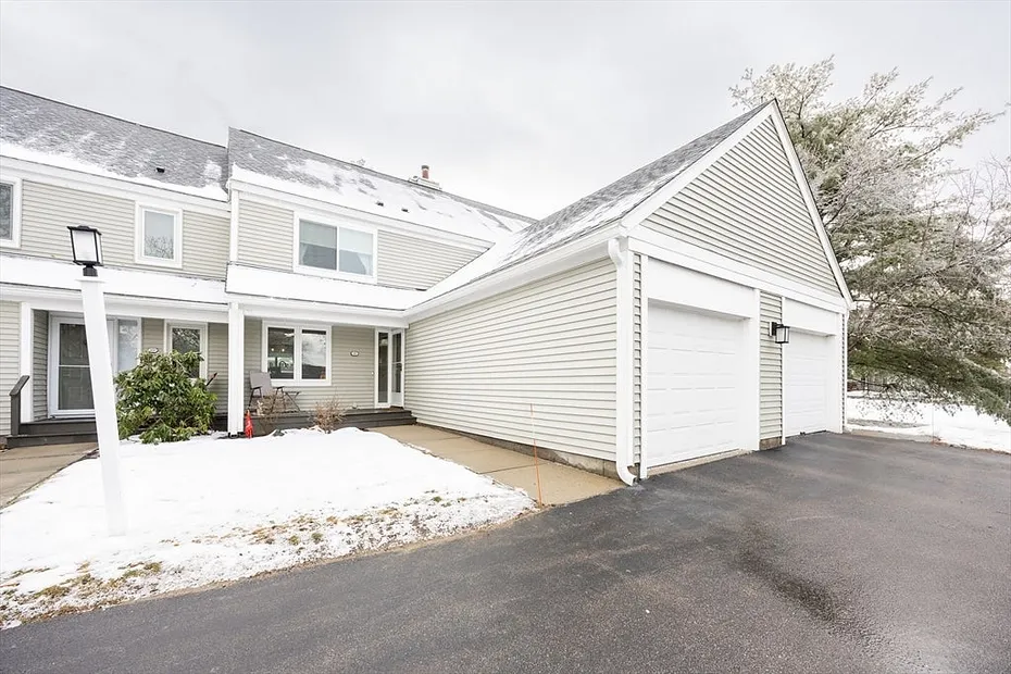 99 Stone Ridge Rd #99 Photo 1