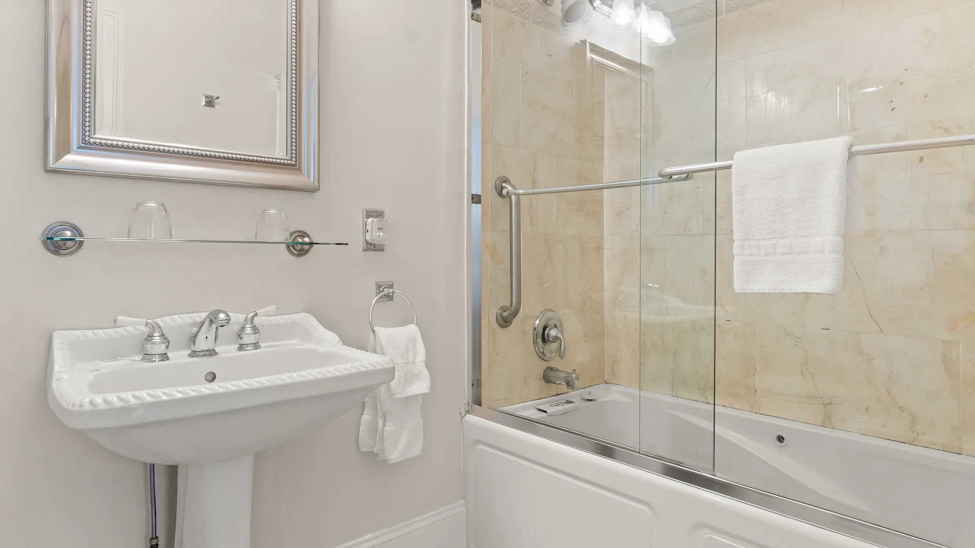 51 Walker St Photo 50