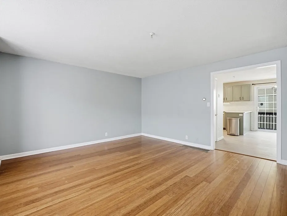 57 Wannalancit St  #11 Photo 18