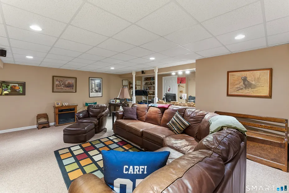 567 Inverness Court #567 Photo 5