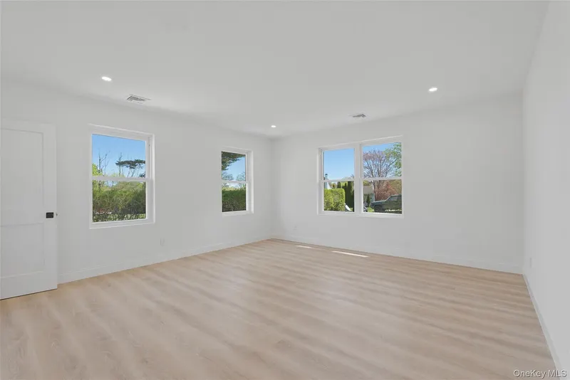 2800 Sarles Drive Photo 23