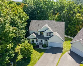 16 Margerie View Drive #16