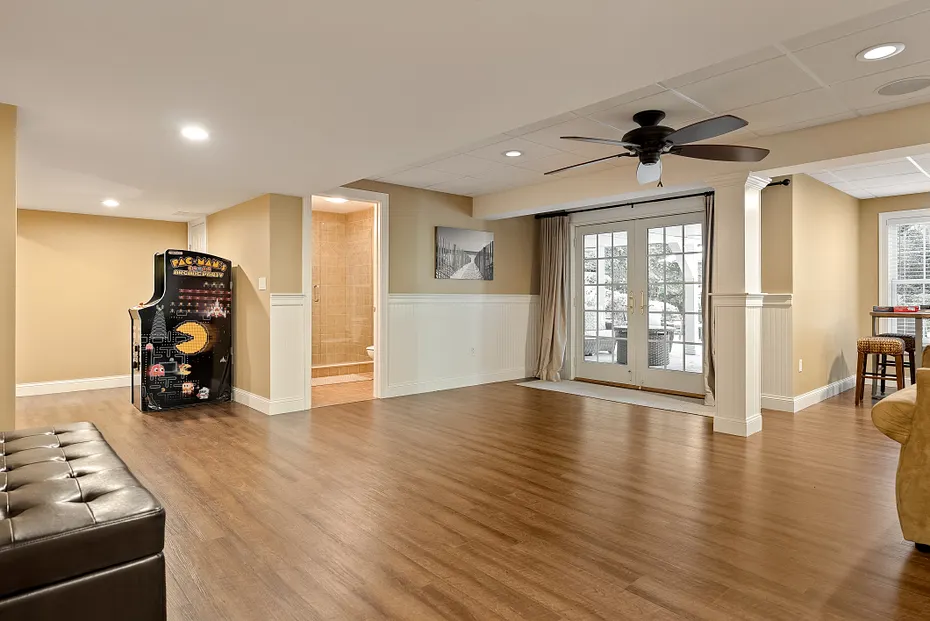 14 Highwood Crossing Photo 33