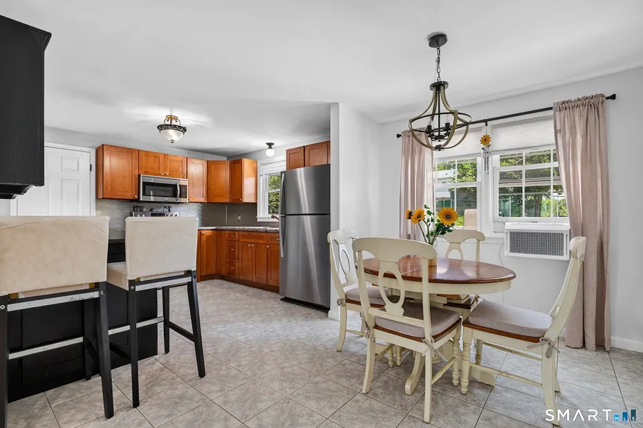 5 Beatrice Drive Photo 12