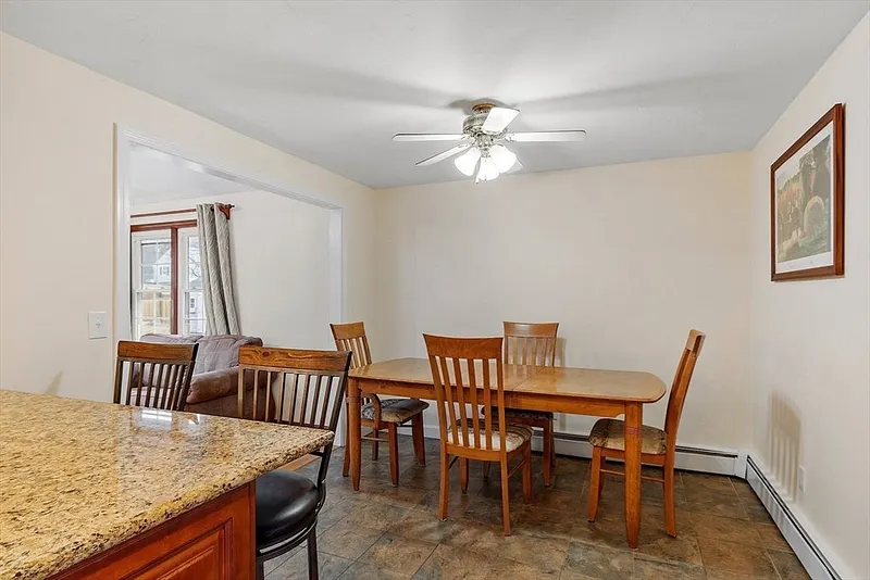 33 Eastview Road Photo 10