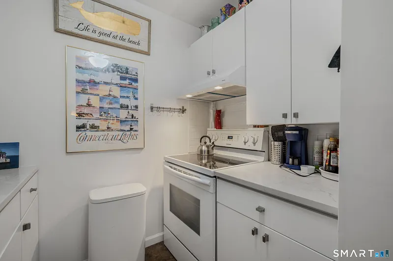 292 Pequot Avenue  #B2 Photo 13