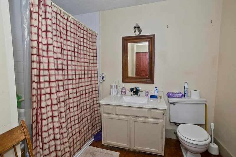 40 Somers Rd Photo 21