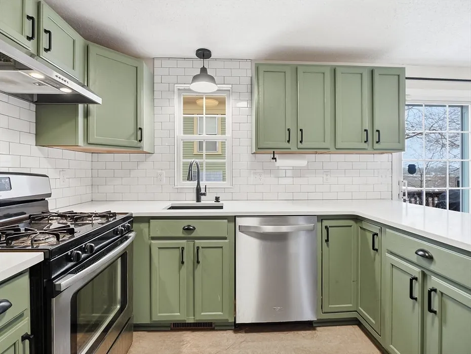 57 Wannalancit St  #11 Photo 9