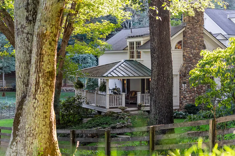 6 Pine Hill Road Photo 24