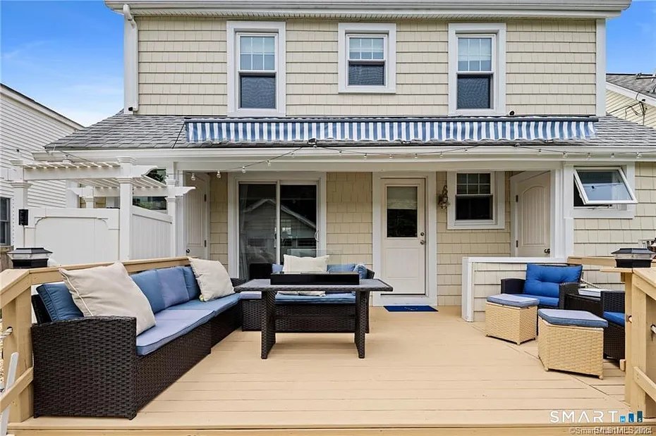 36 White Sands Beach Road Photo 20