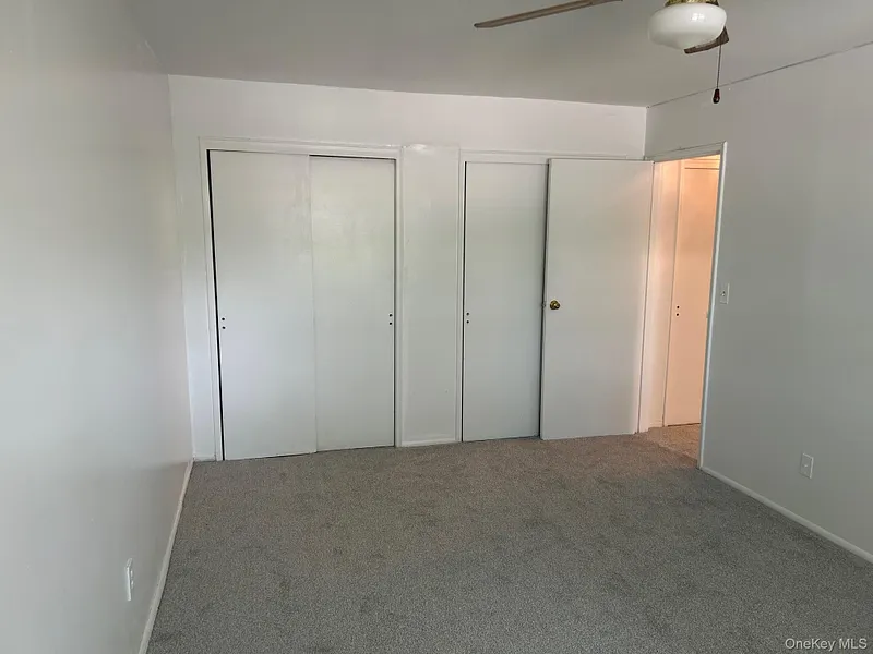 284 Sneden Place W #284 Photo 31