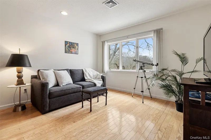 415 Heritage Hills Drive  #D Photo 21