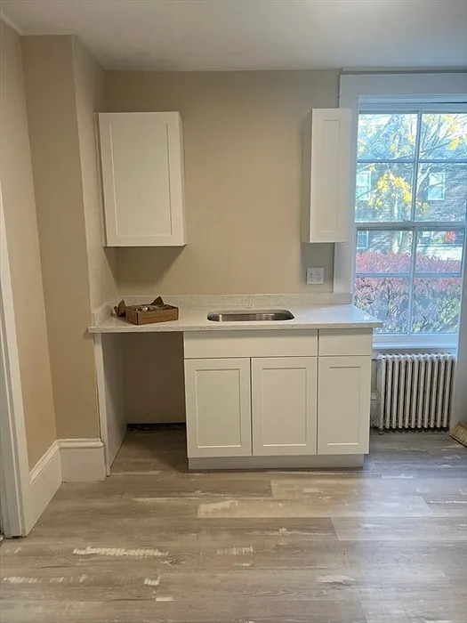 15 Harris St  #4 Photo 4