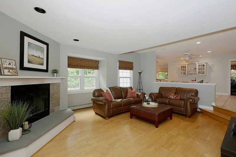 37 Adams Road Photo 17