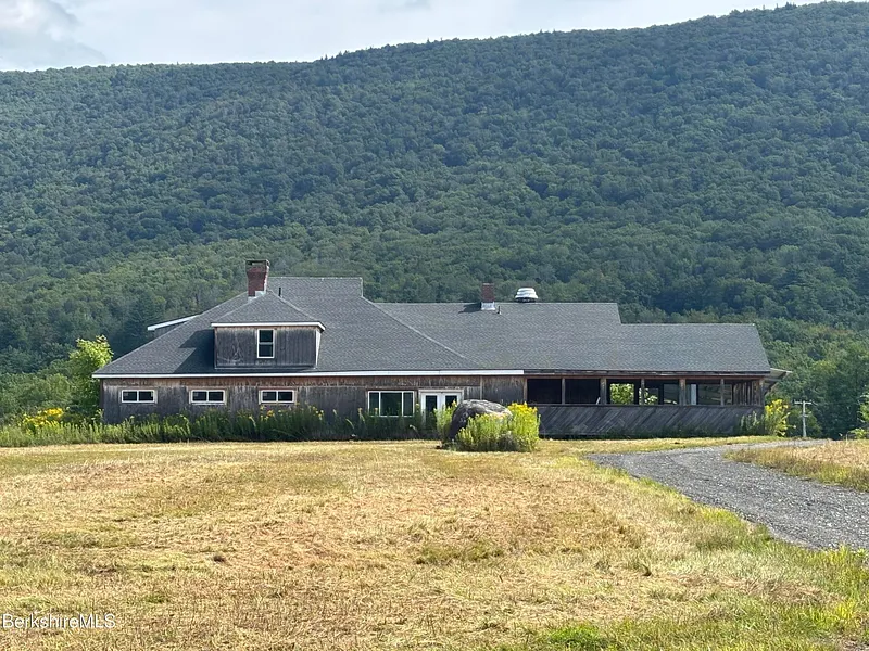 641 River Rd Photo 1