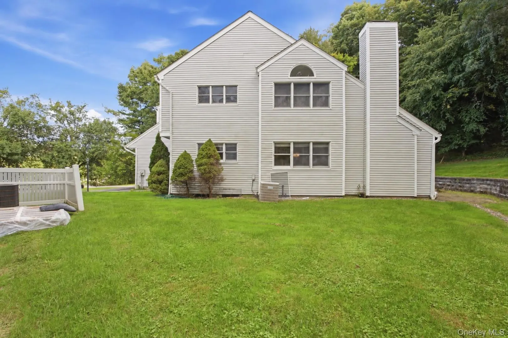 1452 Iroquois Street Photo 24