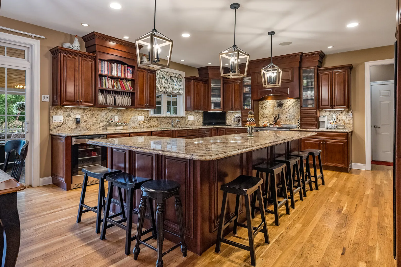 9 Pierpont Court Photo 8
