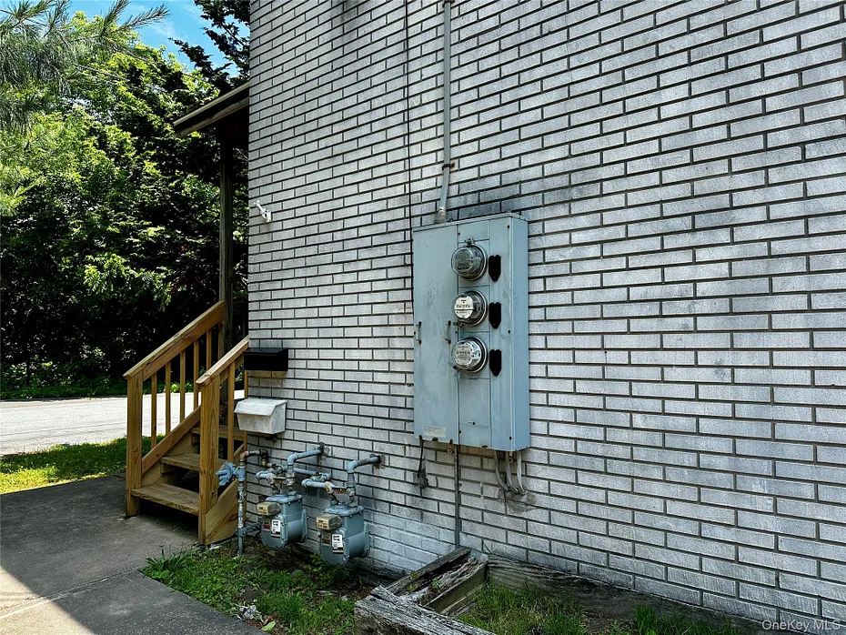 7 Columbus Street Photo 3