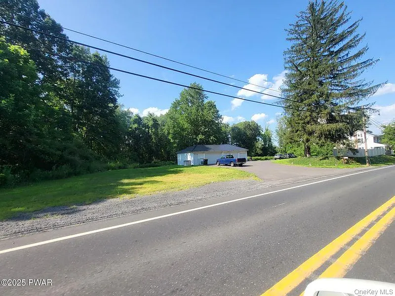 592 Mount Bethel Highway Photo 5