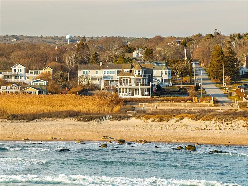37 Coast Guard Avenue Photo 39