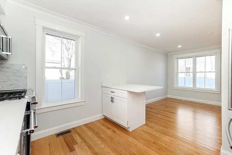 100 Kendall Avenue Photo 29