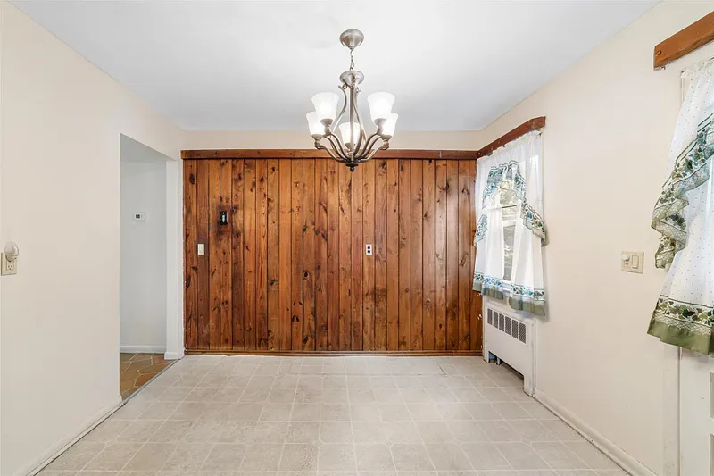 85 Stevens Avenue Photo 11