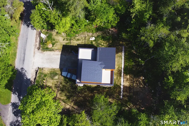 205 East Hyerdale Drive Photo 29