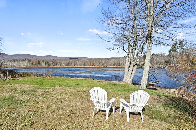 12 Squanto Rd Photo 3