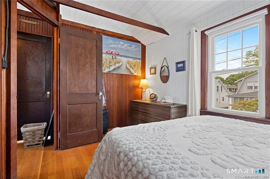 36 White Sands Beach Road Photo 19