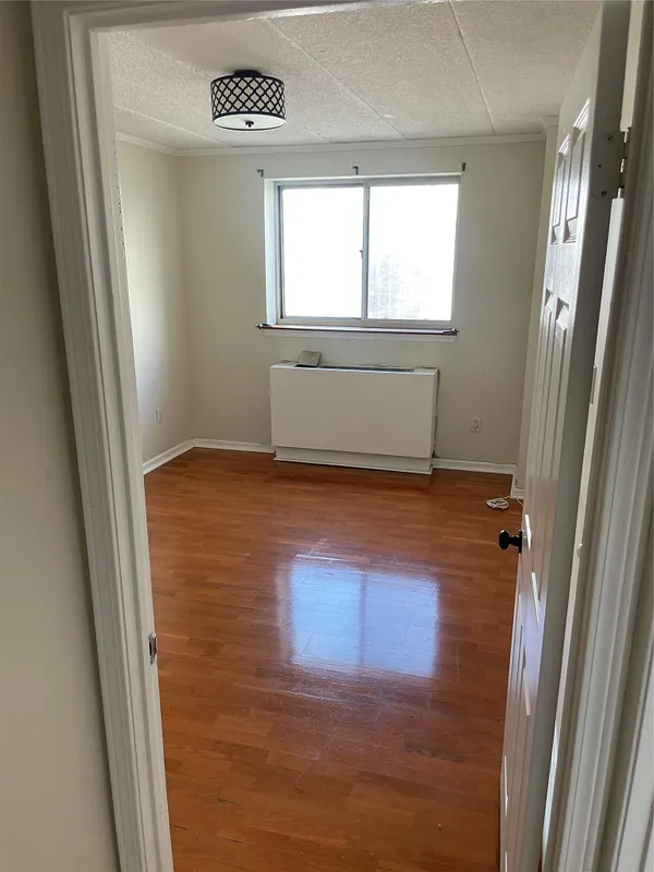 3220 Fairfield Avenue  #6D Photo 4