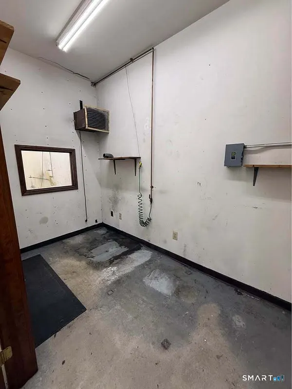 29 Seemans Lane Photo 17