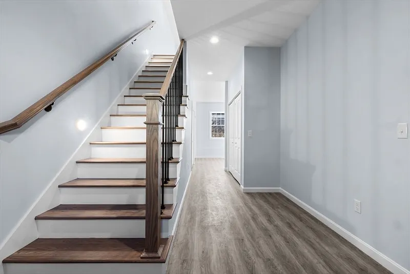 206 Durfee St. #1B Photo 5