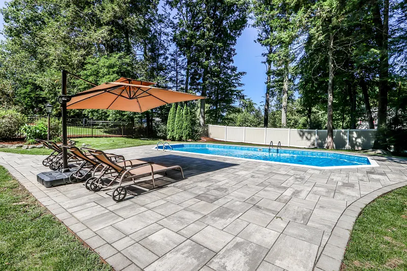 31 Deer Run Road Photo 30