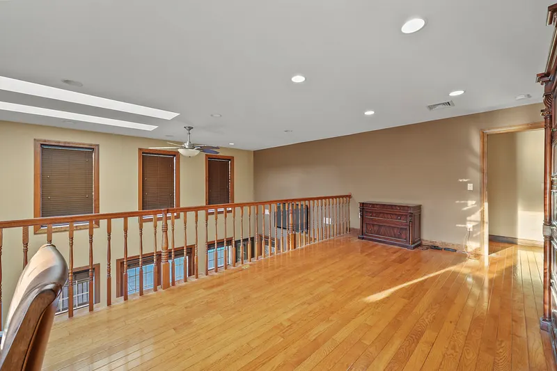 63 Blythewood Dr Photo 29