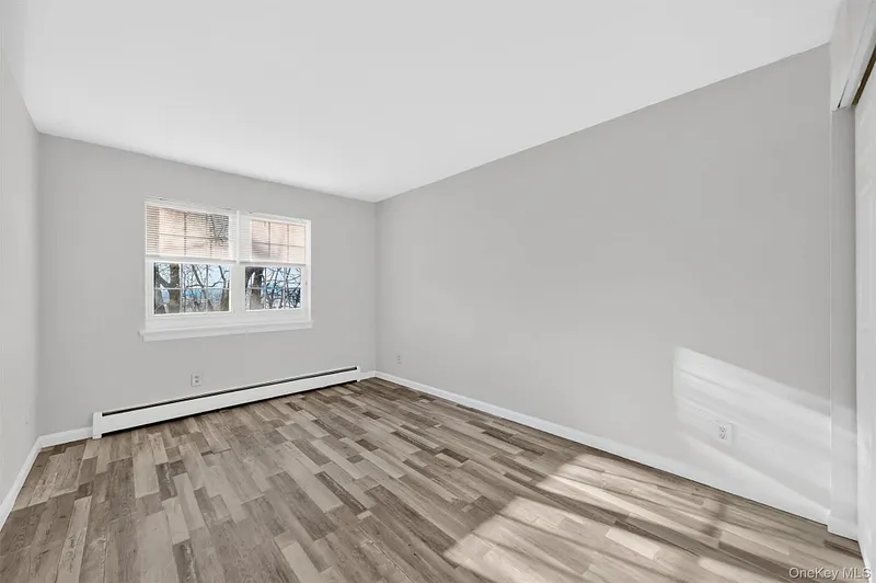 4 Colonial Road  #96 Photo 11