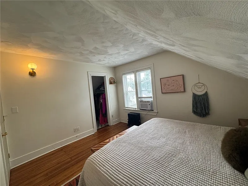 85 Ferris Street Photo 16