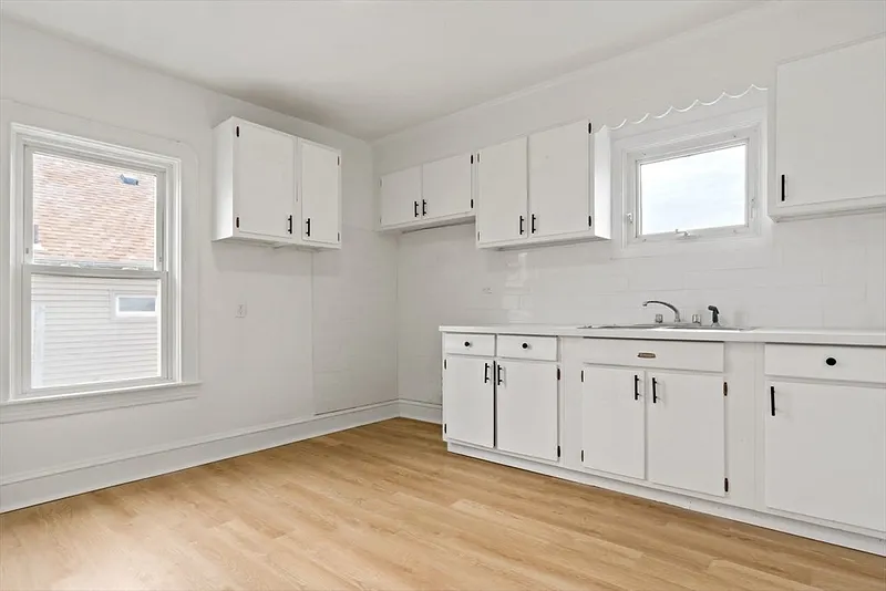 193 Jepson St Photo 27