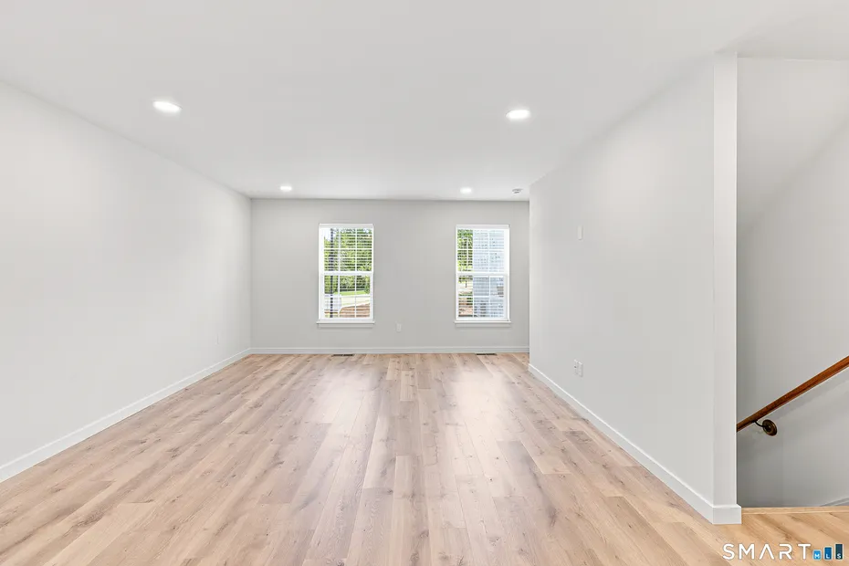 203 Amston Road Photo 14