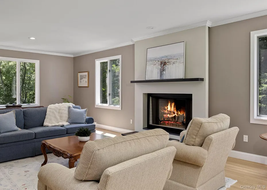 12 Hilltop Road Photo 19