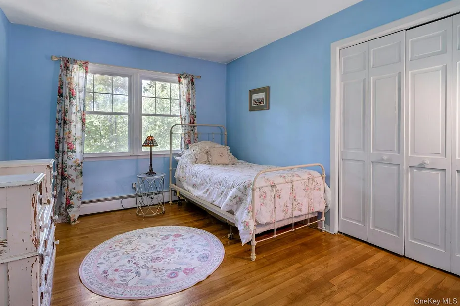 8 Woodland Road Photo 16