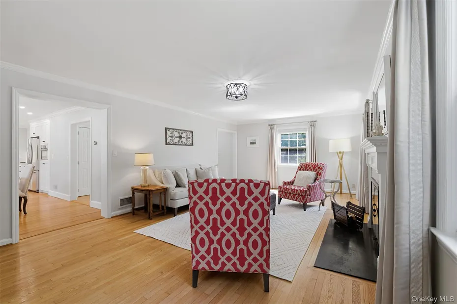 136 Devonshire Road Photo 7