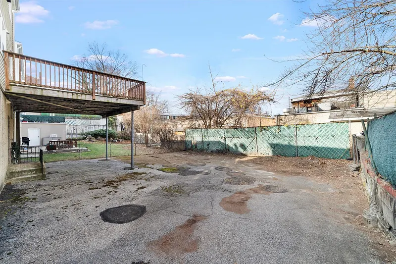 85 Stevens Avenue Photo 39
