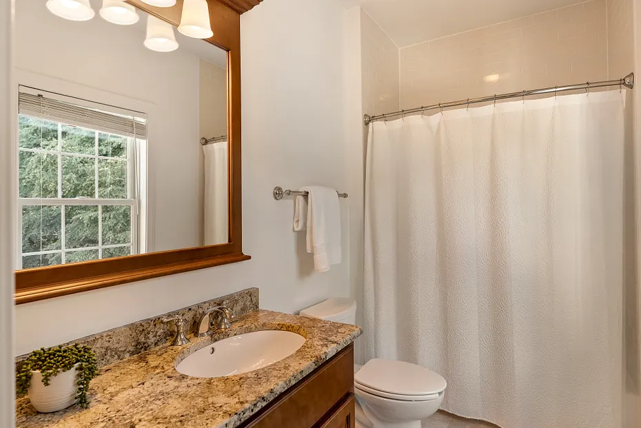 14 Highwood Crossing Photo 25