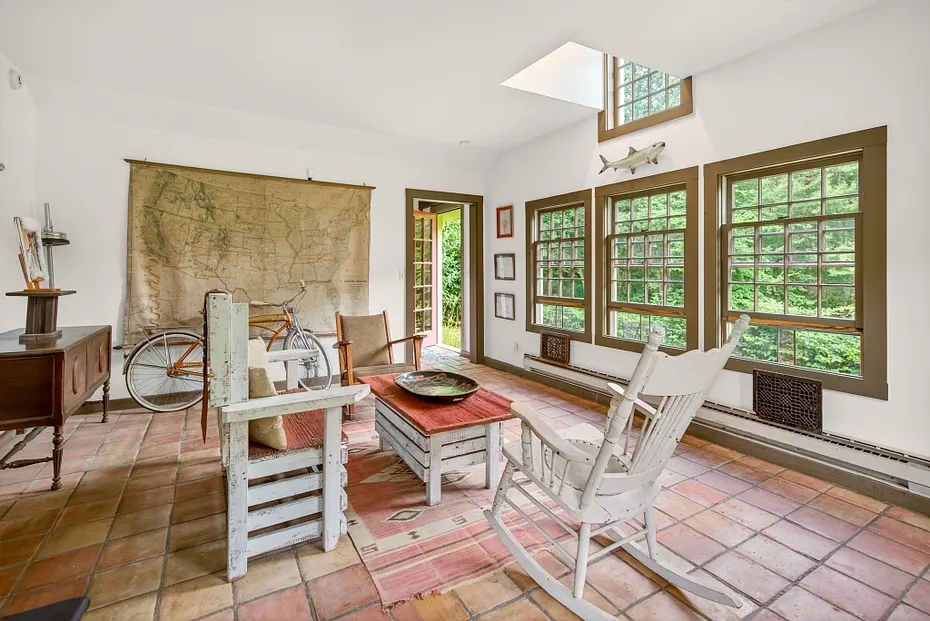 50 Southbury Road Photo 25