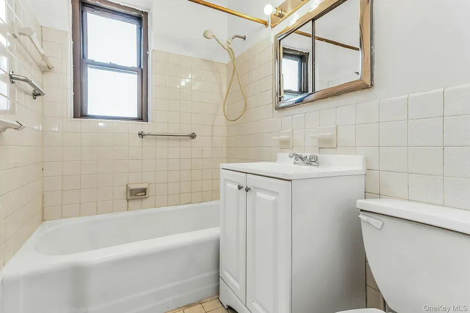 209-39 23rd Avenue  #3F Photo 11
