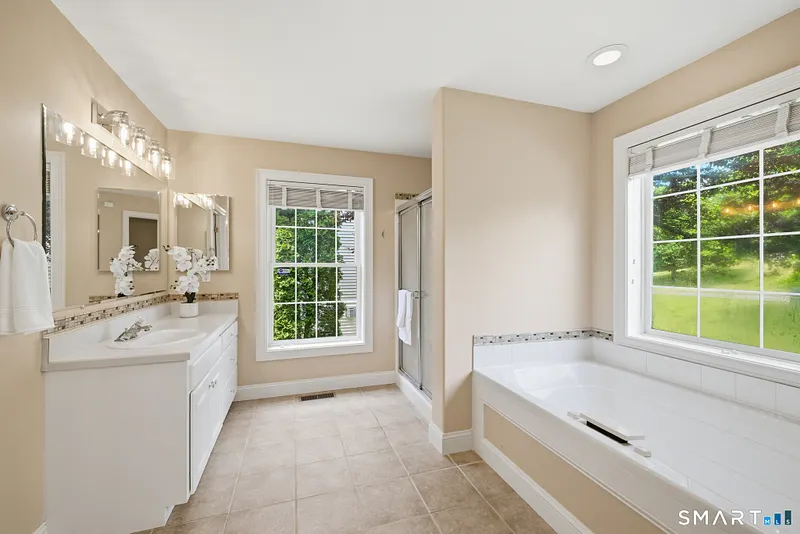 136 Talcott Ridge Road Photo 19