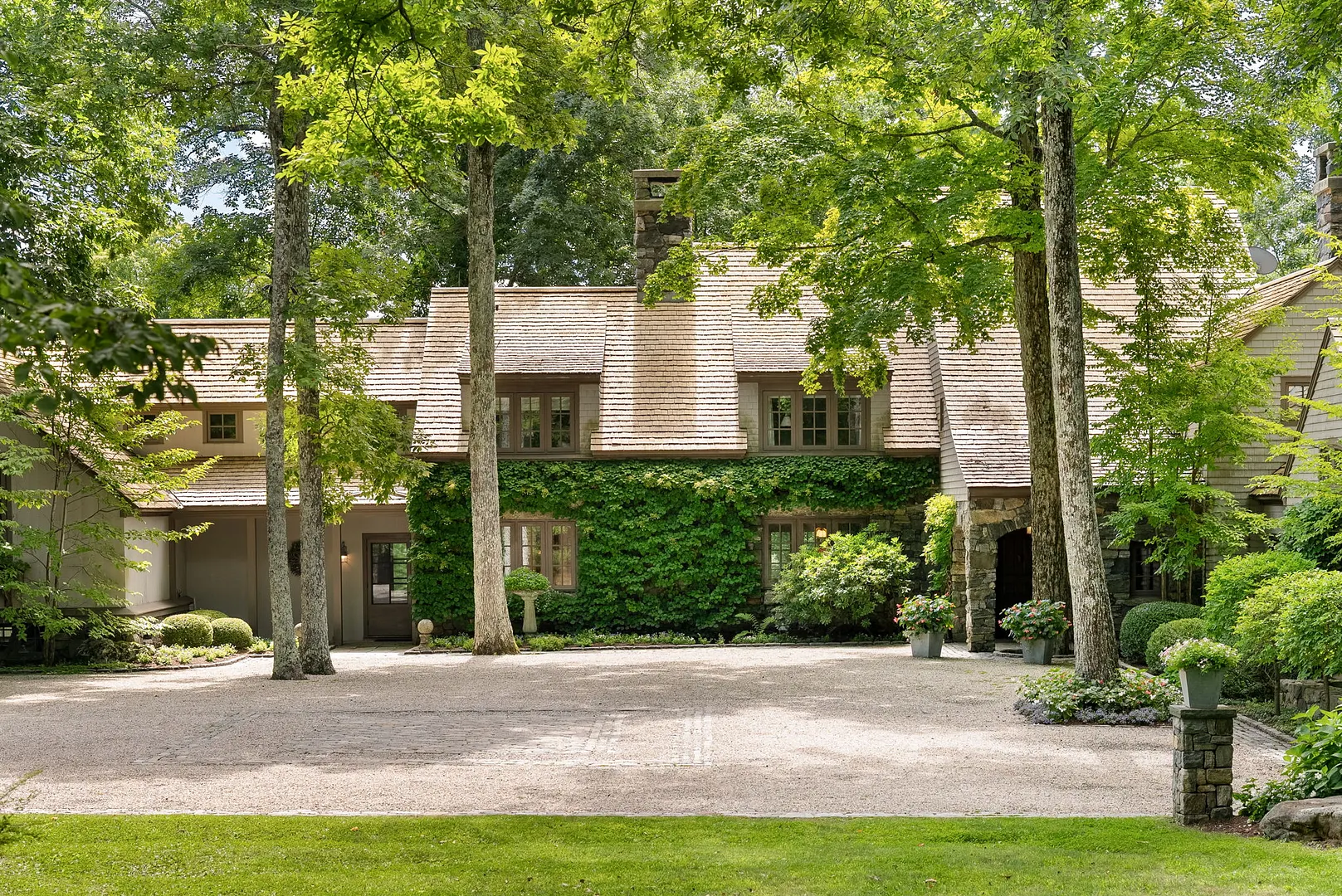 33 Nodine Pasture Road Photo 3