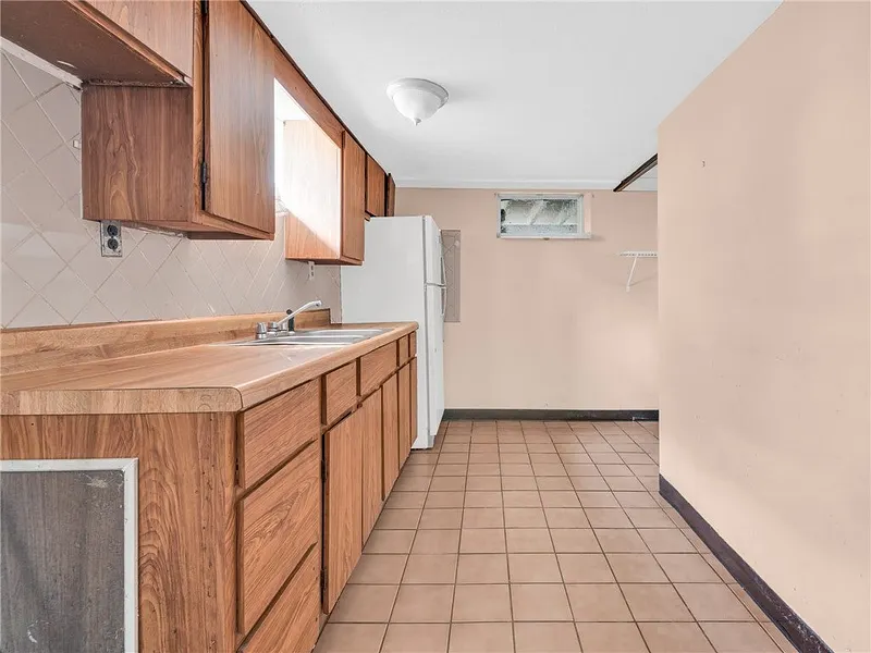 94 Fifth Street Photo 26