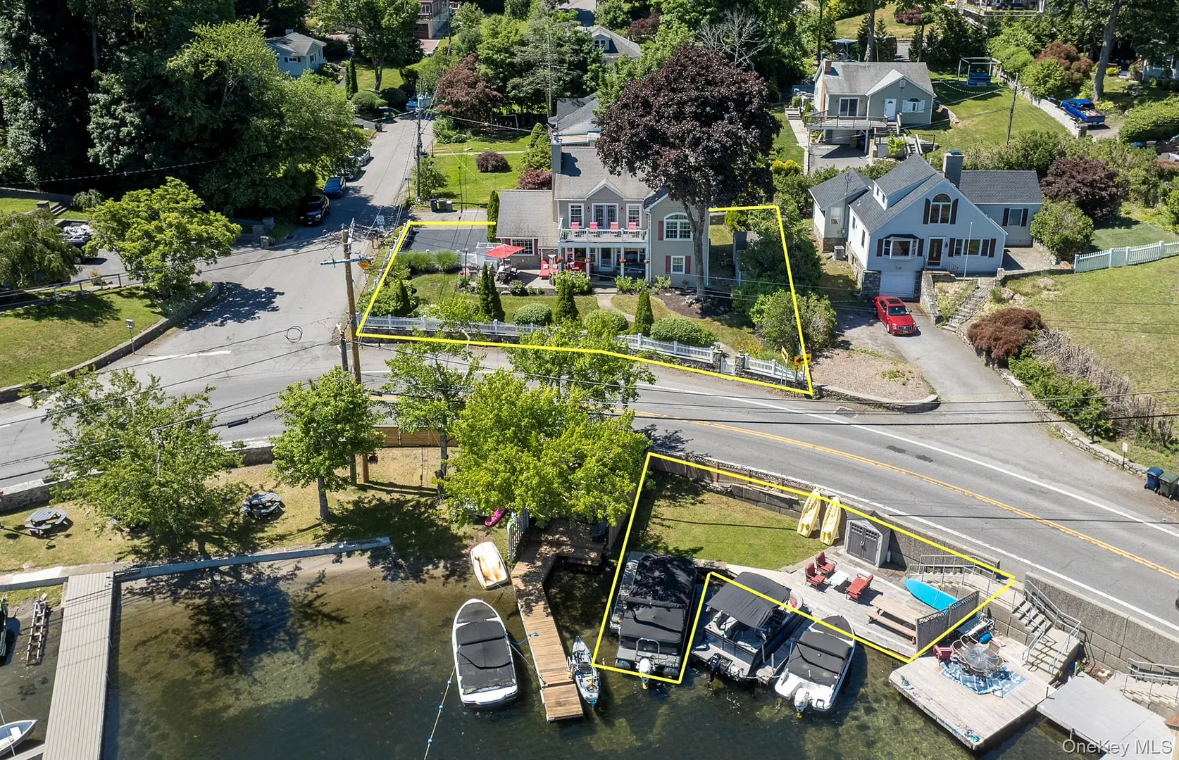 1 Colonial Drive Photo 2